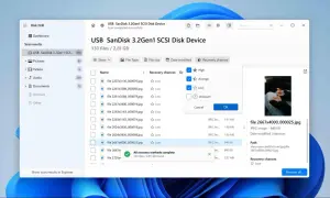 Program Disk Drill pokazuje wyniki skanowania dysku USB SanDisk. Widoczne są nazwy plików, szanse odzyskania i podgląd jednego z nich.