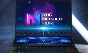 Laptop z ekranem **AMOLED** prezentuje logo ROG Nebula HDR na tle kosmosu i siatki. Dolny ekran pokazuje futurystyczne grafiki.