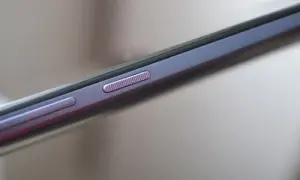 Jak włączyć telefon przez komputer, gdy przycisk zasilania nie działa
