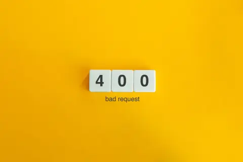 Błąd 400: "bad request" - nieudane zapytanie, jakby litery ułożyły się w ten komunikat.