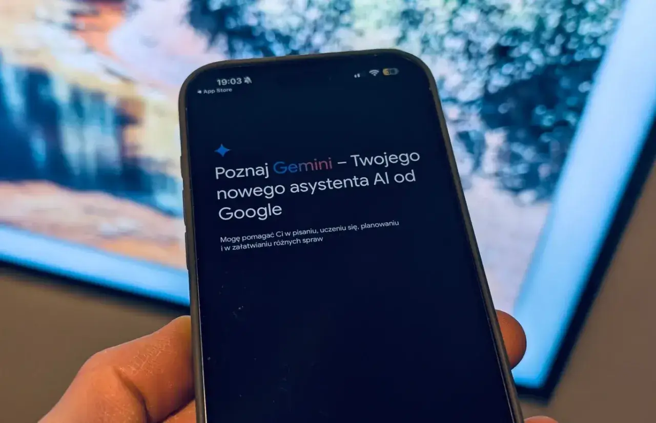 Telefon z ekranem pokazującym