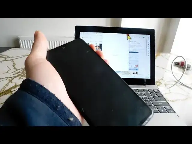 Zdjęcie Jak włączyć telefon przez komputer, gdy przycisk zasilania nie działa